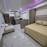Apartasuite Cartagena Beach Piscina